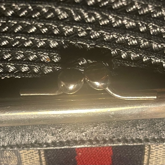 Vintage Gucci navy GG coin purse. - Picture 6 of 8